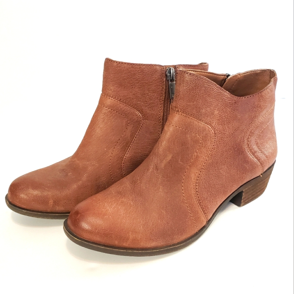 Lucky brand L.P. Brolley Brown Leather Side zip, low heel booties